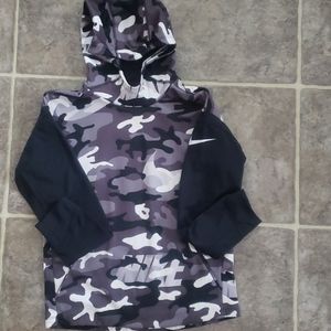Boys Nike camo hoodie